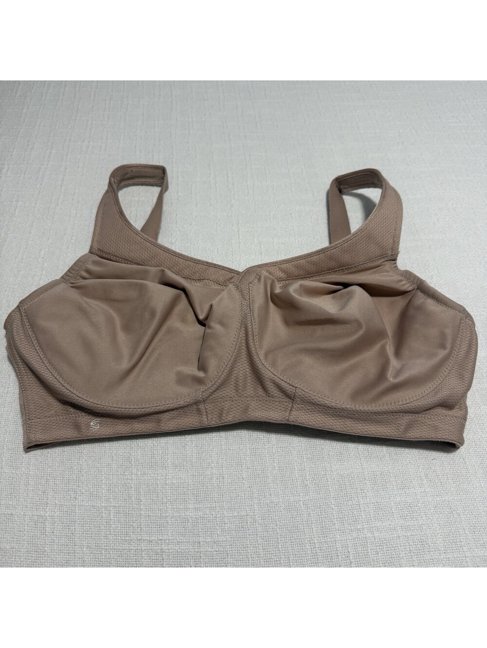 Glamorise 36DD MagicLift Seamless Sports Bra 1006 Cafe Nude Wireless Unlined